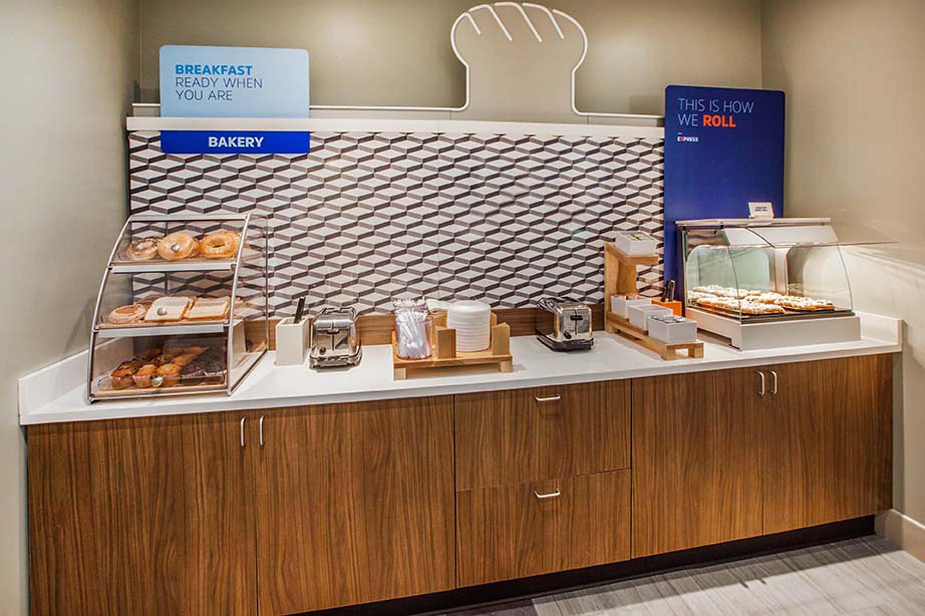 Holiday Inn Express Aberdeen-Chesapeake House By Ihg Exteriér fotografie